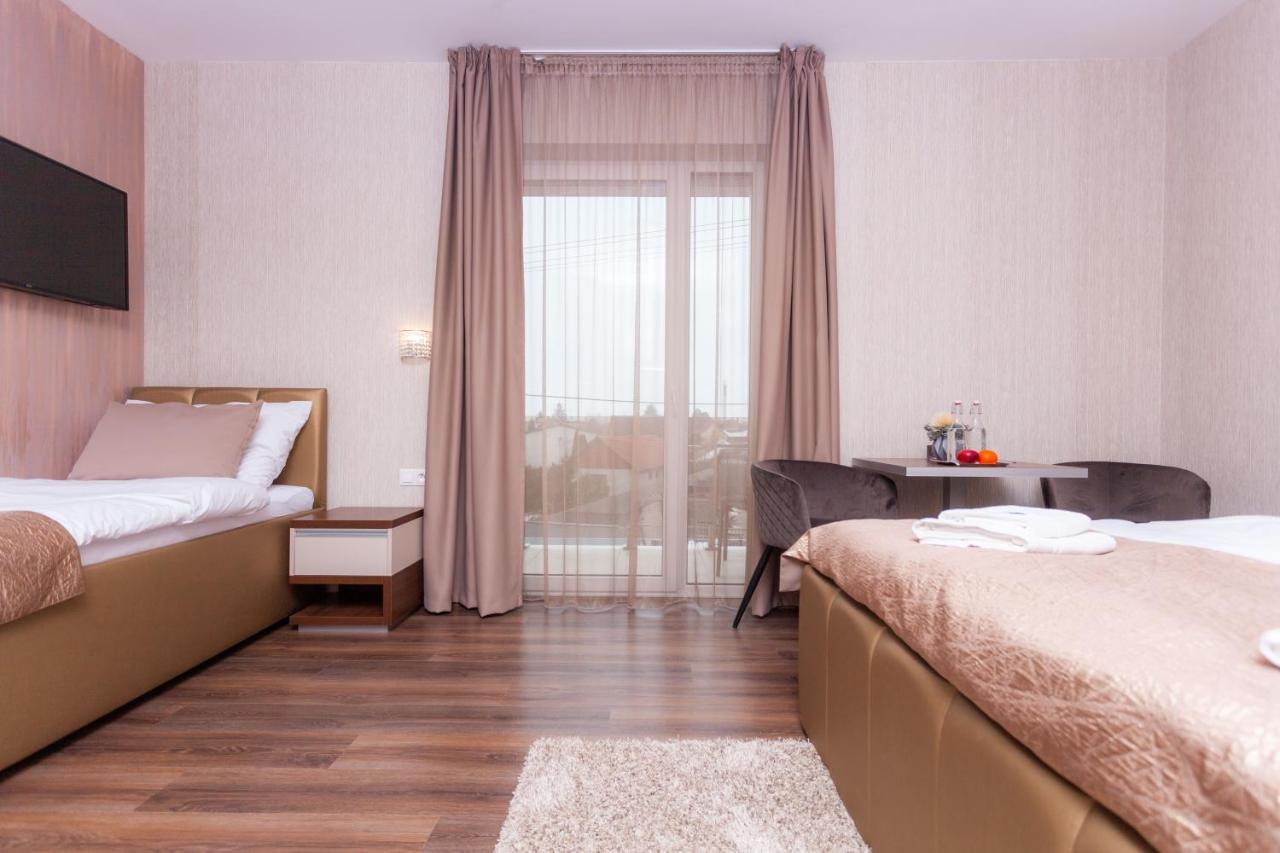 Villa Dunaj Dunajská Streda Buitenkant foto